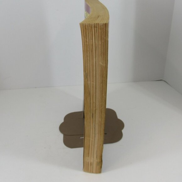 Haynes 38010 General Motors 1988 thru 1999 Repair Manual Buick Chevrolet - Picture 7 of 8